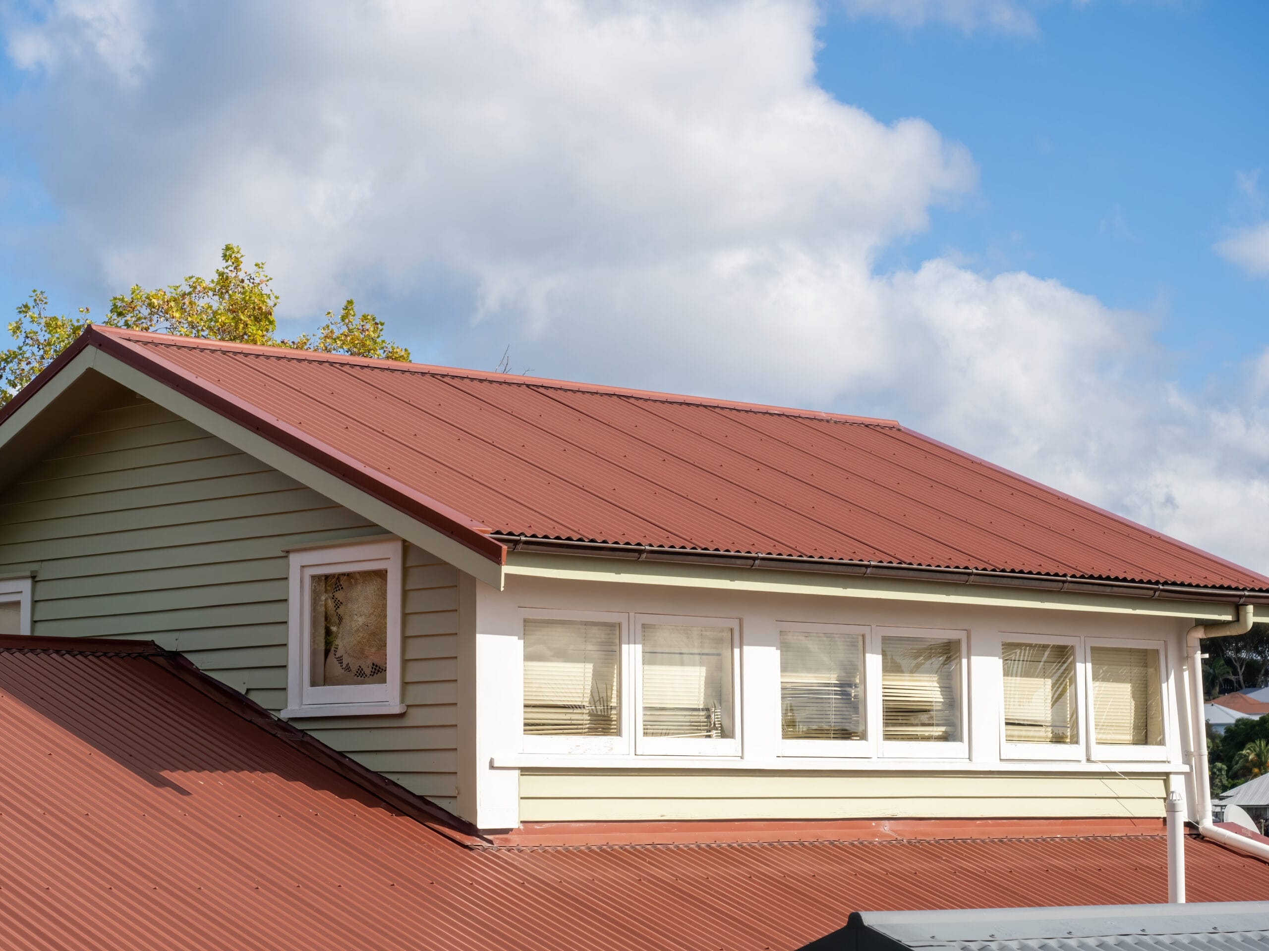 metal roof benefits, metal roof aesthetic in Riverton, increase curb appeal,